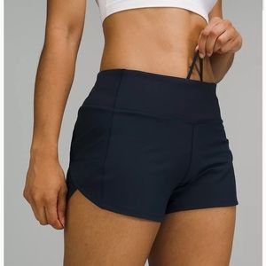 Lululemon Speed Up Mid-Rise Lined Short 4" SZ 8 True Navy